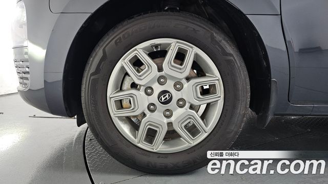 Hyundai Staria HEV 1.6 Cargo 3-Seater Modern - фото 4