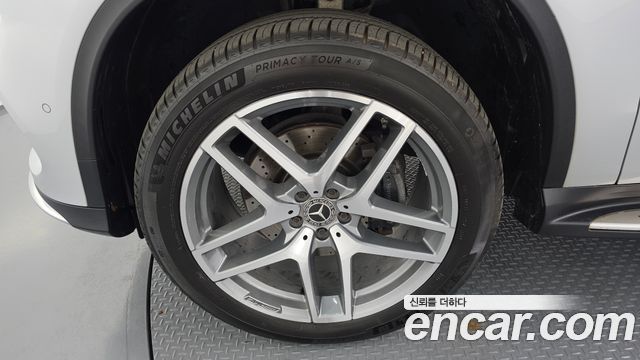Mercedes-Benz GLE-Class W166 GLE350 d 4MATIC Coupe - фото 4