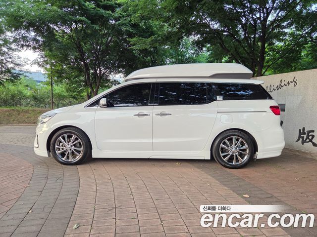 Kia Carnival Новый Gasoline 9-Seater Hi-Limousine Noblesse Special - фото 4