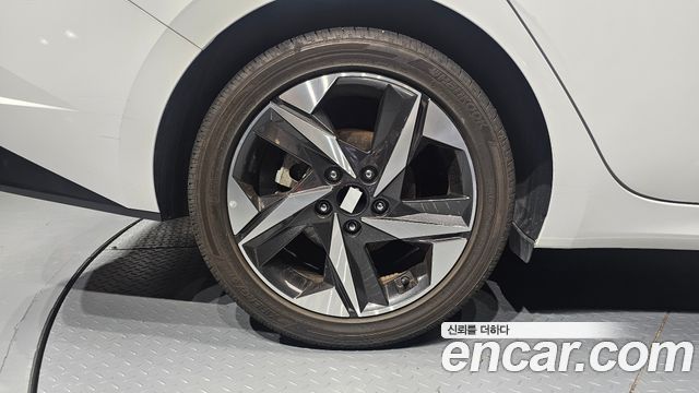 Hyundai Avante CN7 1.6 Inspiration - фото 4