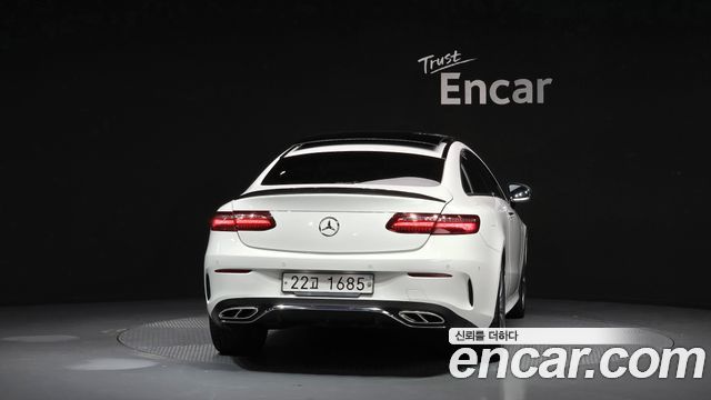 Mercedes-Benz E-Class W213 E220d Coupe - фото 3