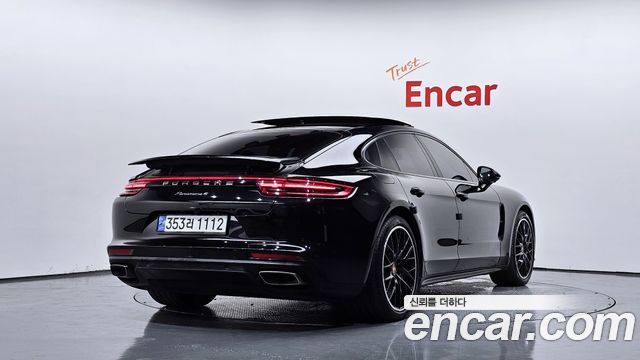 Porsche Panamera 3.0 AWD - фото 1