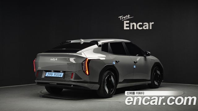 Kia EV4 Long Range 2WD Air - фото 1