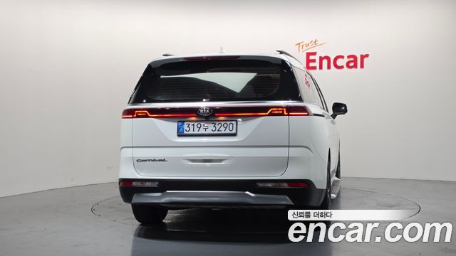 Kia Carnival 4-го поколения Gasoline 9-Seater Signature - фото 3