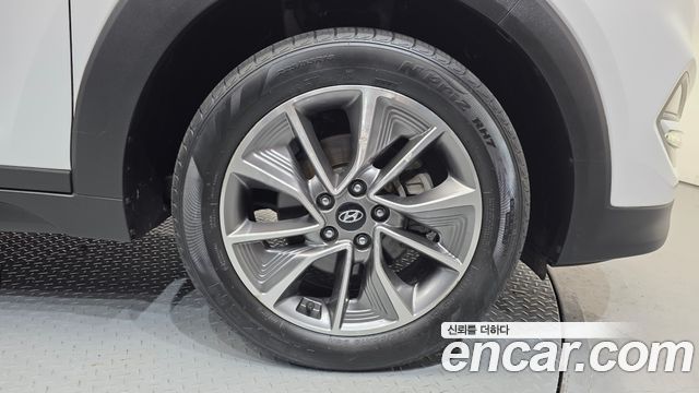 Hyundai Tucson Совершенно новый Diesel 1.7 2WD Modern - фото 4
