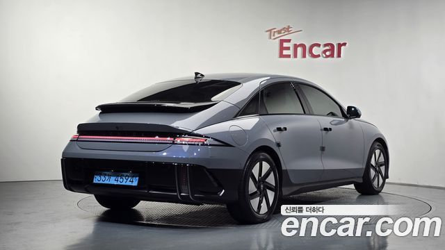 Hyundai Ioniq6 Long Range Exclusive + - фото 1