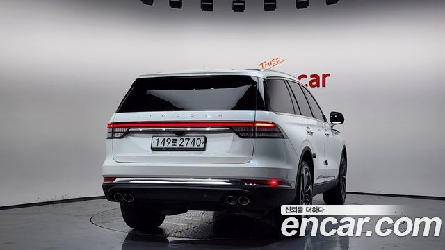 Lincoln Aviator 2-го поколения 3.0 Reserve AWD - фото 3