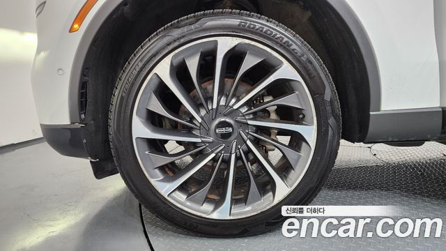 Lincoln Aviator 2-го поколения 3.0 Reserve AWD - фото 4