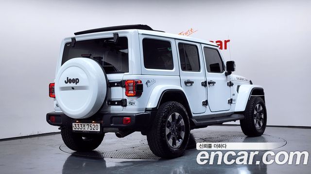 Jeep Wrangler JL 2.0 Overland Power Top 4Door - фото 1