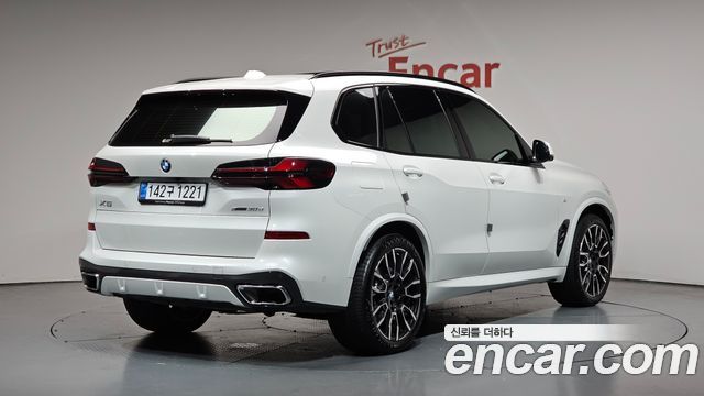 BMW X5 G05 xDrive 30d M Sport - фото 0