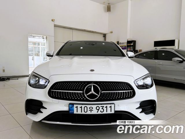 Mercedes-Benz E-Class W213 E350 4MATIC AMG Line - фото 2