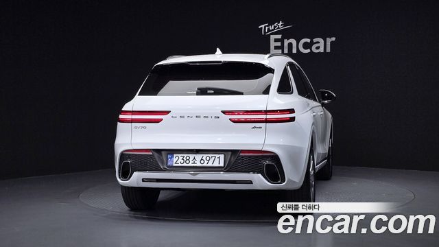 Genesis GV70 2.5T Gasoline 2WD - фото 3