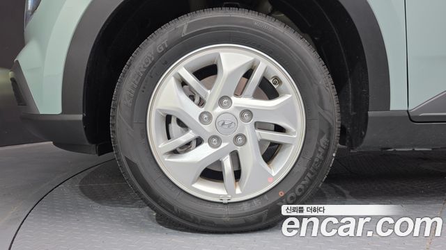 Hyundai Venue 1,6 Premium - фото 4