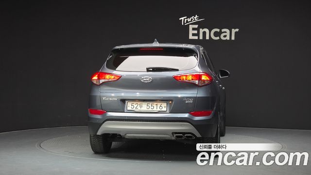 Hyundai Tucson Совершенно новый Diesel 2.0 4WD Smart - фото 3
