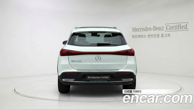 Mercedes-Benz EQA H243 EQA250 Progressive - фото 3
