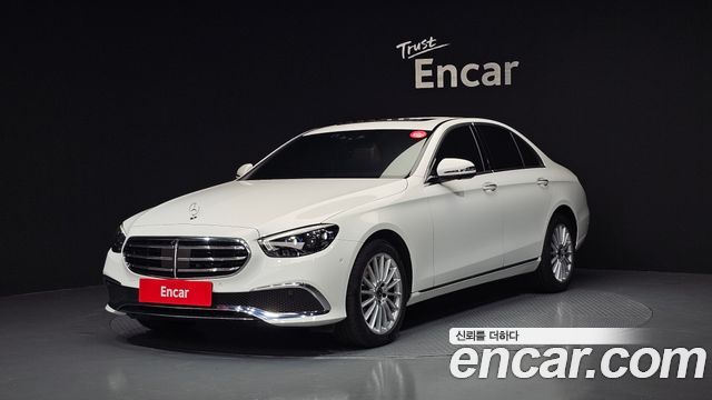 Mercedes-Benz E-Class W213 E250 Exclusive - фото 0