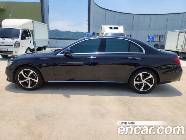 Mercedes-Benz E-Class W213 E250 Avantgarde - фото 2