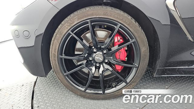 Genesis G70 2.0T Sport Package - фото 4