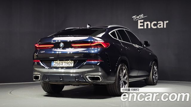 BMW X6 G06 xDrive40i M Sport - фото 1