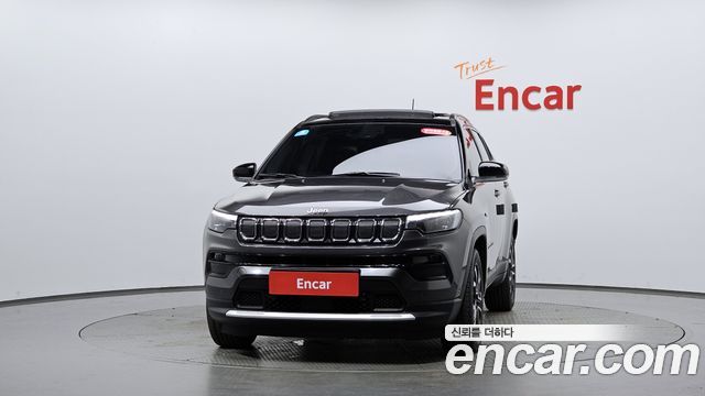 Jeep Compass 2-го поколения 2.4 limited 2WD - фото 1