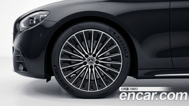 Mercedes-Benz E-Class W214 E450 4MATIC Exclusive - фото 4