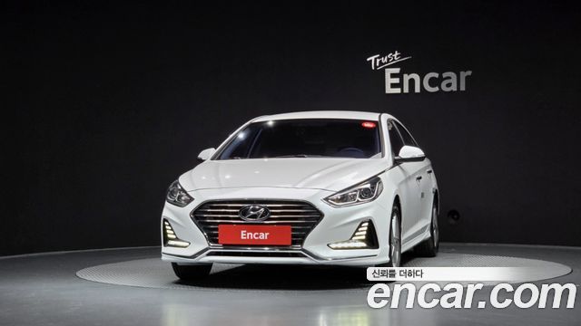 Hyundai Sonata 2.0 Modern - фото 2
