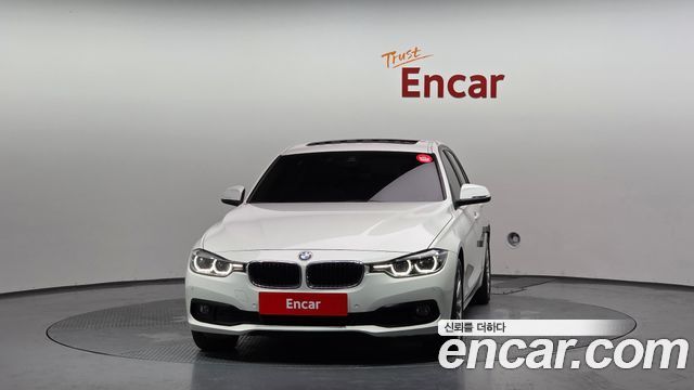 BMW 3-Series F30 320d - фото 2