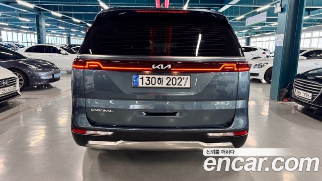 Kia Carnival 4-го поколения 7-Seater Signature - фото 3