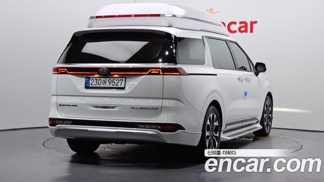 Kia Carnival 4-го поколения 9-Seater Hi-Limousine Signature - фото 1