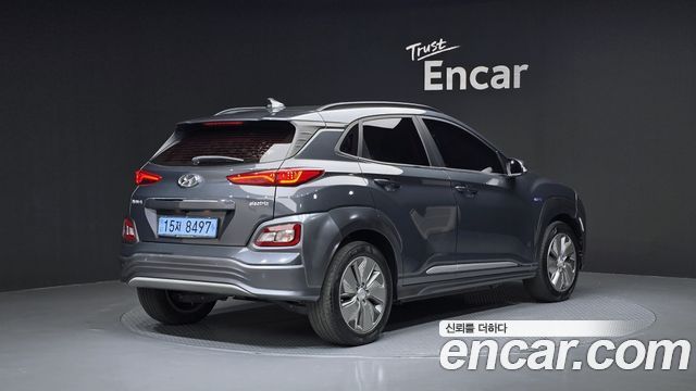 Hyundai Kona Premium - фото 1