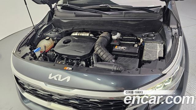 Kia Seltos Gasoline 1.6 Turbo 2WD Signature - фото 4