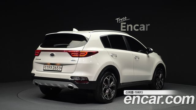 Kia Sportage Diesel 2.0 2WD Prestige - фото 1
