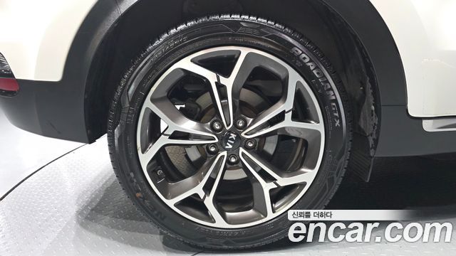Kia Sportage Diesel 2.0 2WD Prestige - фото 4
