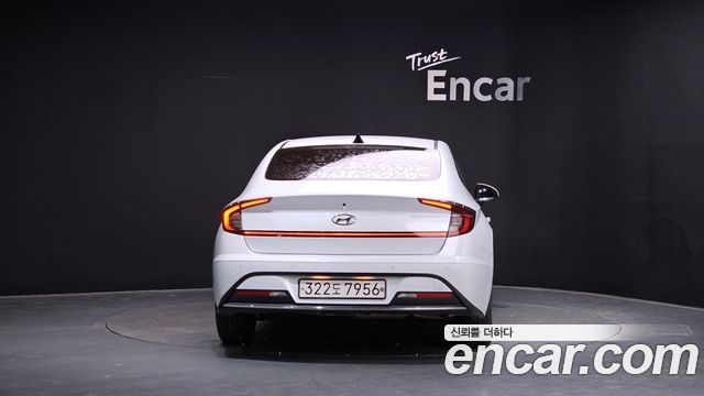 Hyundai Sonata DN8 2.0 Premium - фото 3