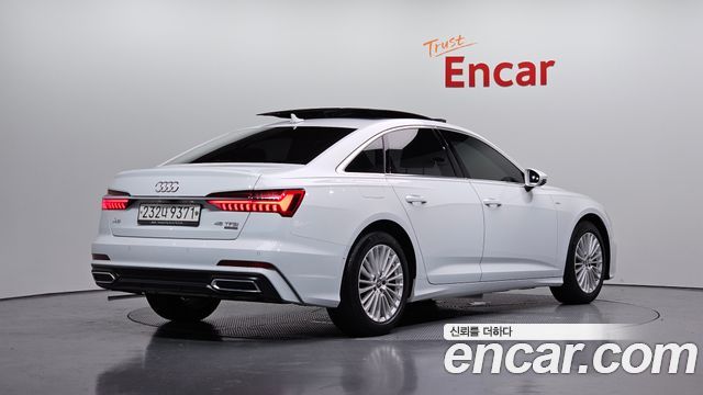 Audi A6 C8 45 TFSI Quattro Premium - фото 1