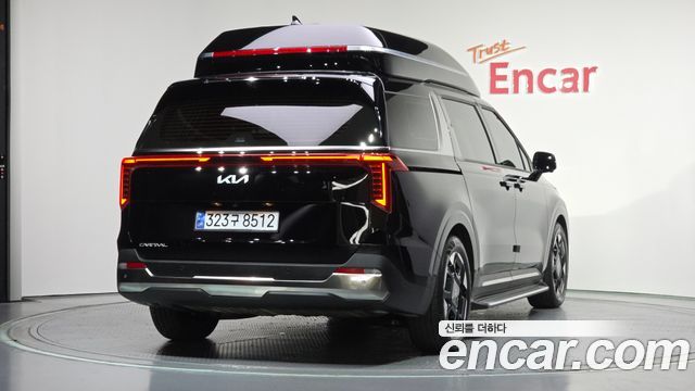 Kia Carnival Новый 4-го поколения Gasoline 4-Seater Hi Limousine Signature - фото 1