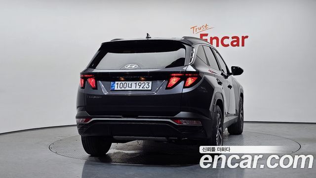 Hyundai Tucson NX4 Gasoline 1.6 Turbo 2WD Premium - фото 2