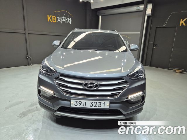 Hyundai Santafe Diesel 2.0 2WD Premium - фото 1