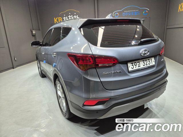 Hyundai Santafe Diesel 2.0 2WD Premium - фото 2