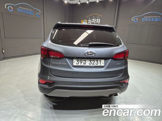 Hyundai Santafe Diesel 2.0 2WD Premium - фото 3