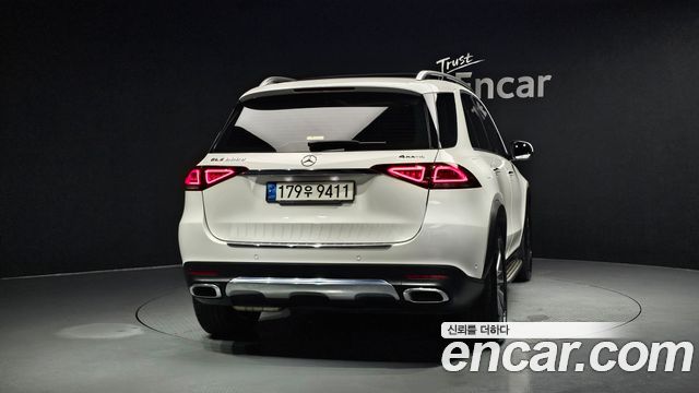 Mercedes-Benz GLE-Class W167 GLE300d 4MATIC - фото 3