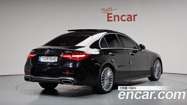 Mercedes-Benz C-Class W206 C300 4MATIC AMG Line - фото 0