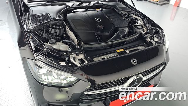 Mercedes-Benz C-Class W206 C300 4MATIC AMG Line - фото 4