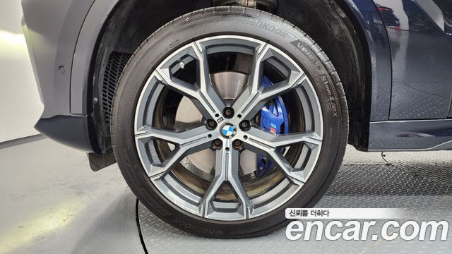 BMW X6 G06 xDrive40i M Sport - фото 4