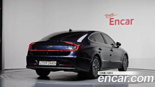 Hyundai Sonata DN8, гибрид Premium Family - фото 1