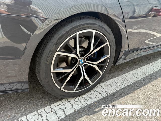BMW 5-Series G30 530i M Sport Package - фото 4