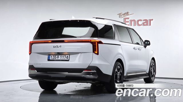 Kia Carnival Новый 4-го поколения 9-Seater Noblesse - фото 1