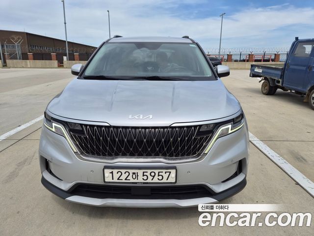 Kia Carnival 4-го поколения 9-Seater Prestige - фото 0