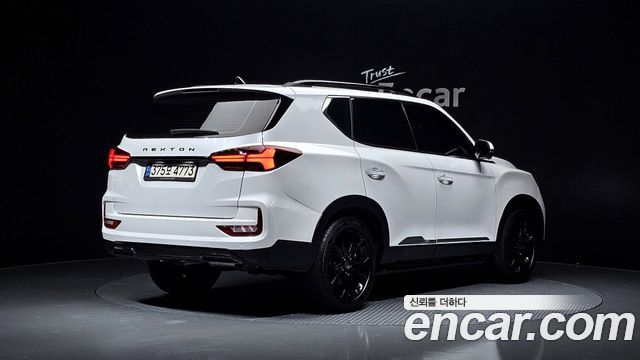 SsangYong Rexton Совершенно новый Diesel 2.2 4WD The Black - фото 1