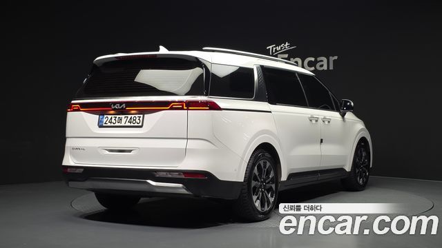 Kia Carnival 4-го поколения Gasoline 7-Seater Signature - фото 1